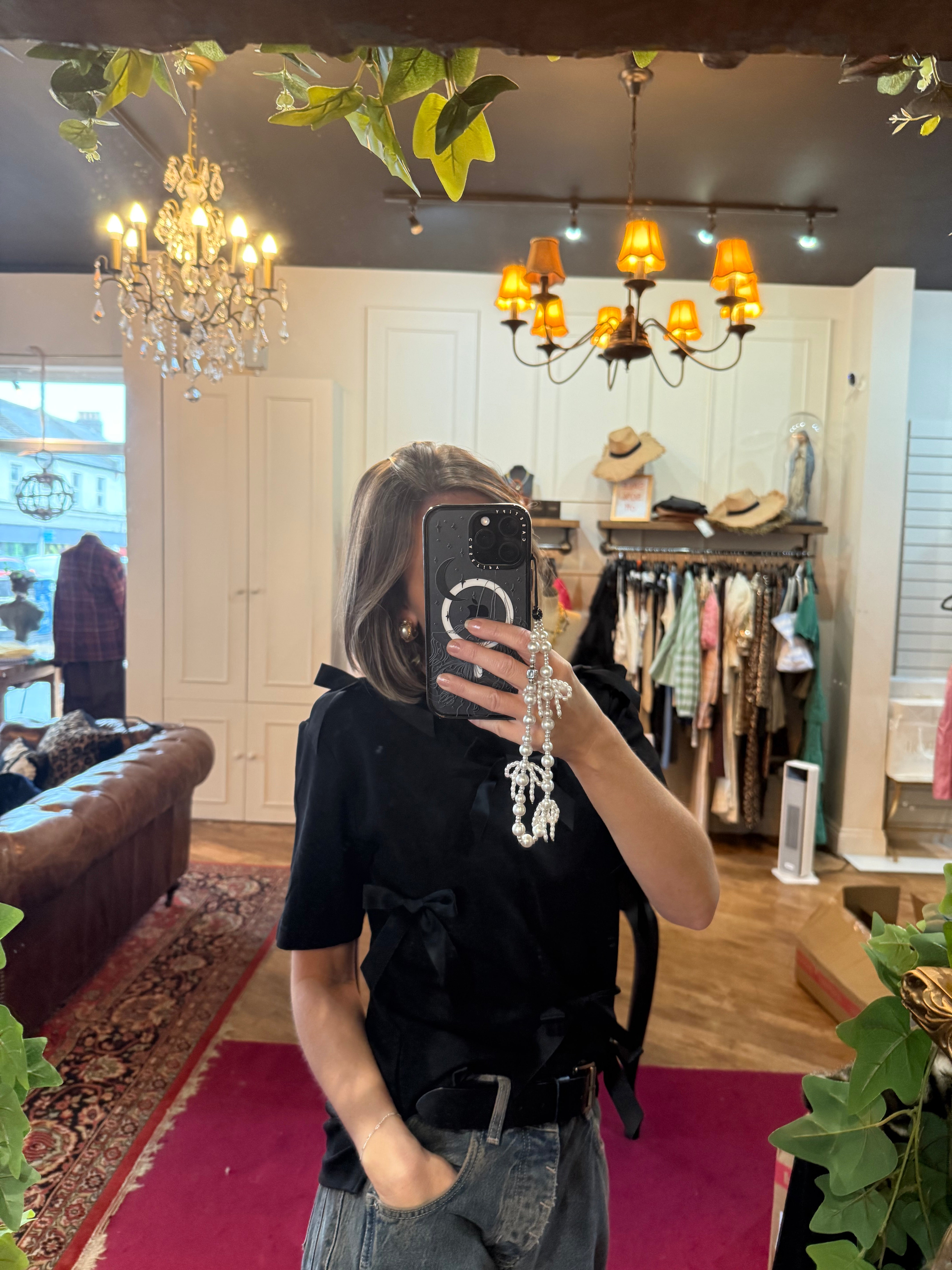 Louie Bows T-shirt - Sister Jane