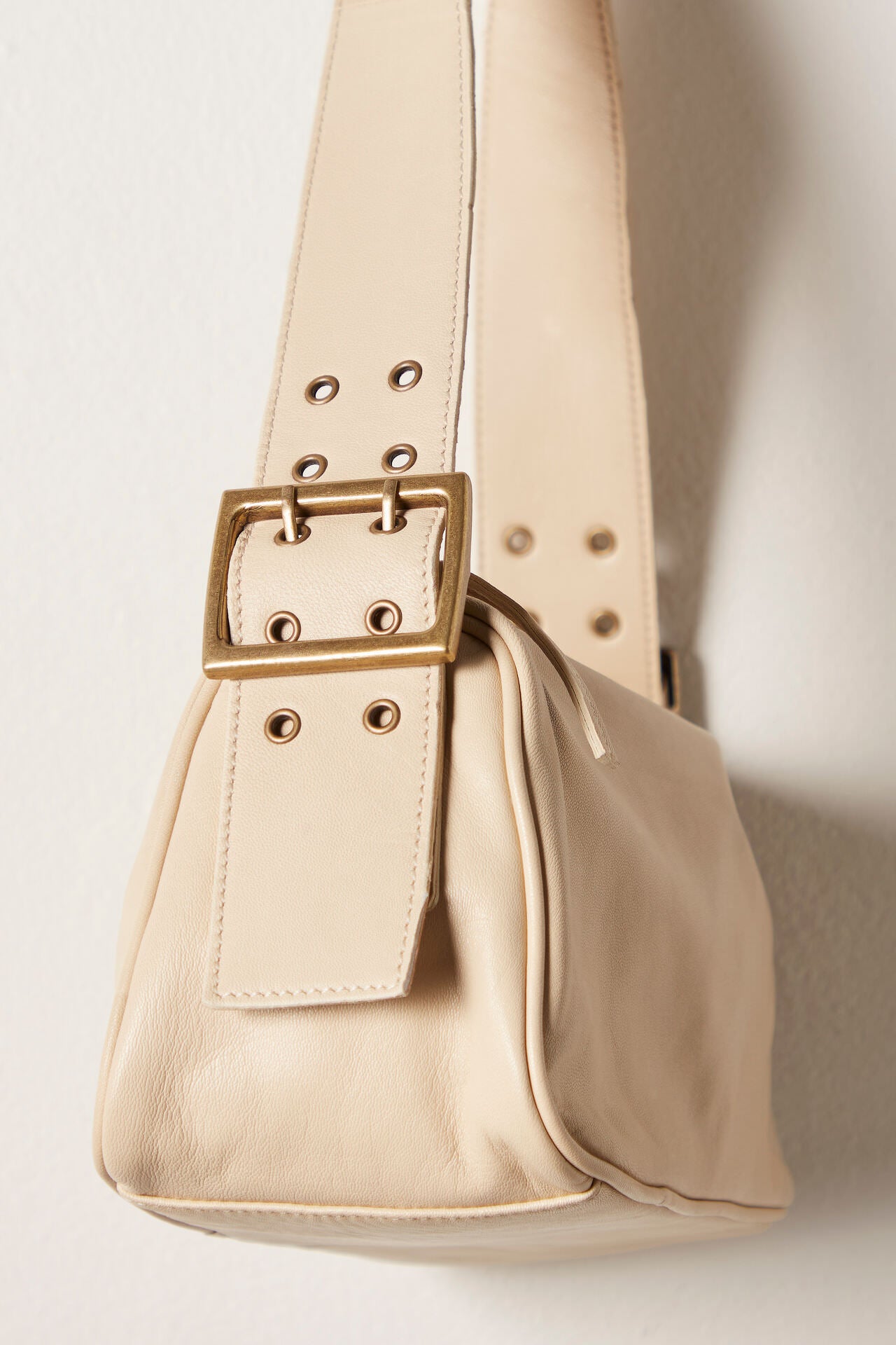 Arm Candy Bag ( Sand Dollar ) - Free People