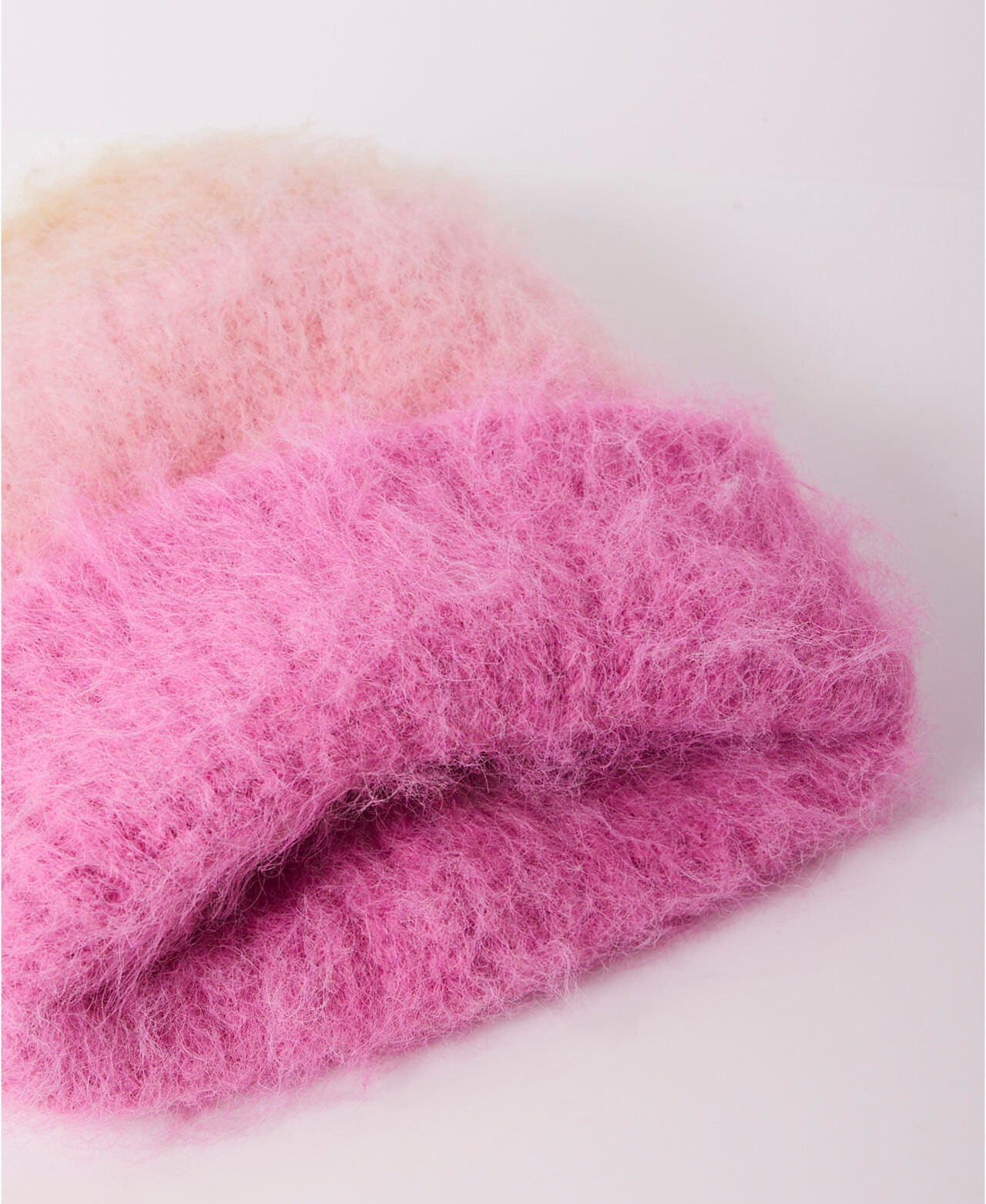 Icing Beanie - FREE PEOPLE